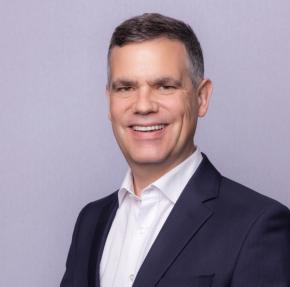 Portraitfoto Jörg Praher