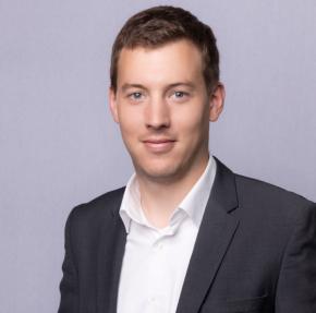 Portraitfoto Jakob Zeh