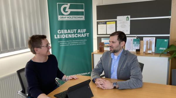 Interview zwischen zwei Personen