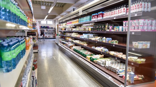 Lebensmittelregale