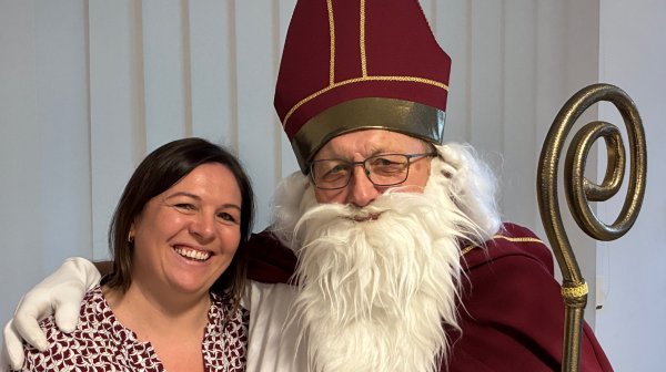 Nikolobesuch 2025 mit IZIBIZI kids corner Leitung Katja Ury