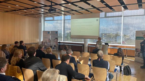 Zuhörer im Veranstaltungsort